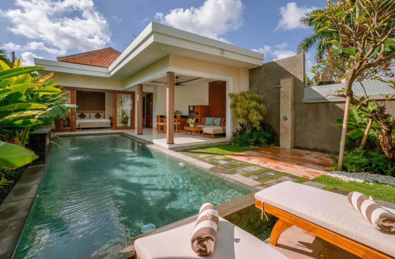 Kahayana Seminyak Villa Exterior photo